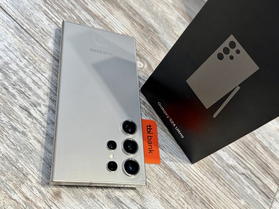 Samsung Galaxy S24 Ultra 256 GB 12 GB Ram Dual Sim Отличен Гаранционен