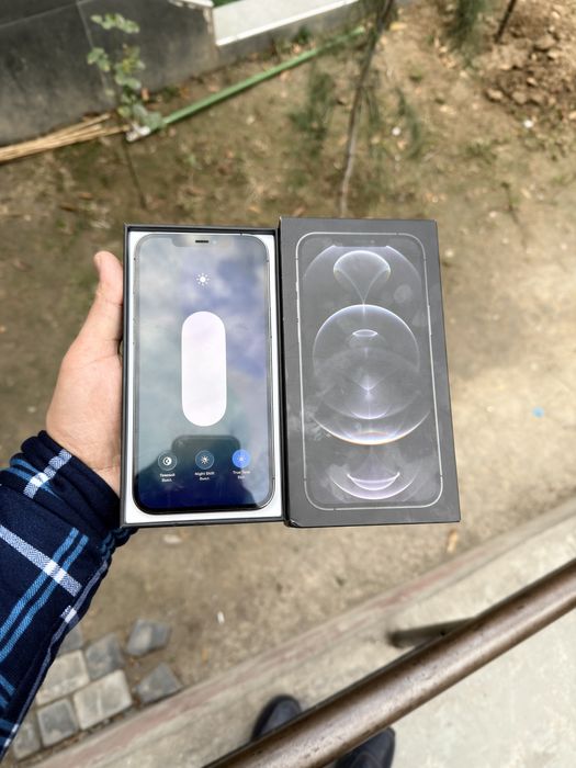 Iphone 12 Pro Max 78% yomkost ochilmagan