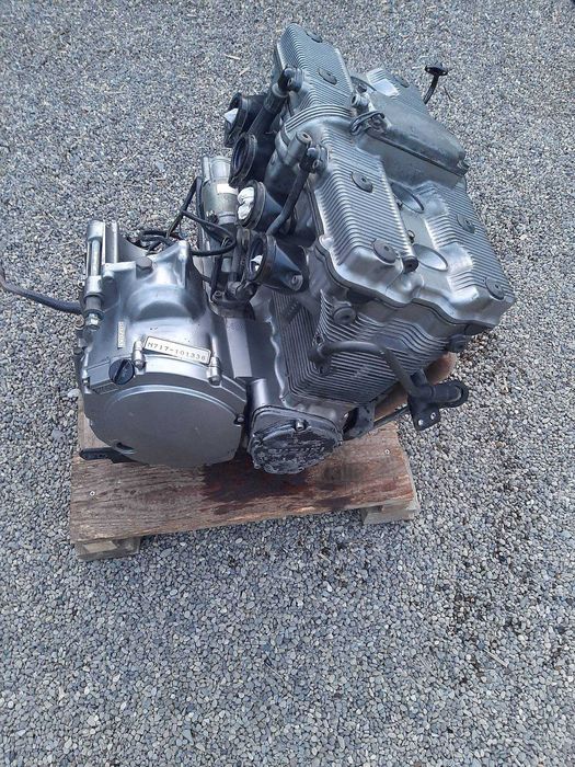 MOTOR / MOTO / suzuki gsx 600 F