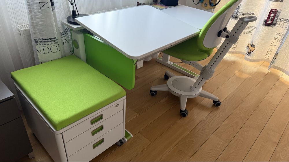 Учебная мебель стол,стул,тумба Moll