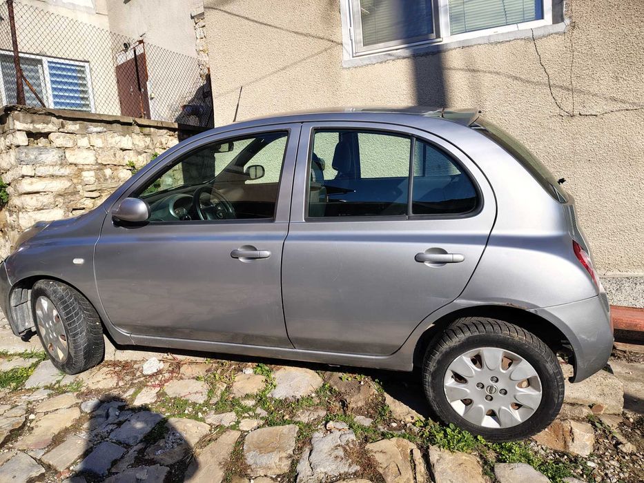 Nissan Micra 2005 - нисък разход , градска икономия!