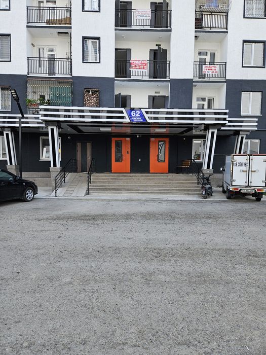 TJ Yangi darhon 75 m2 16 qavatli bino tayyor bitgan kadastr 100%