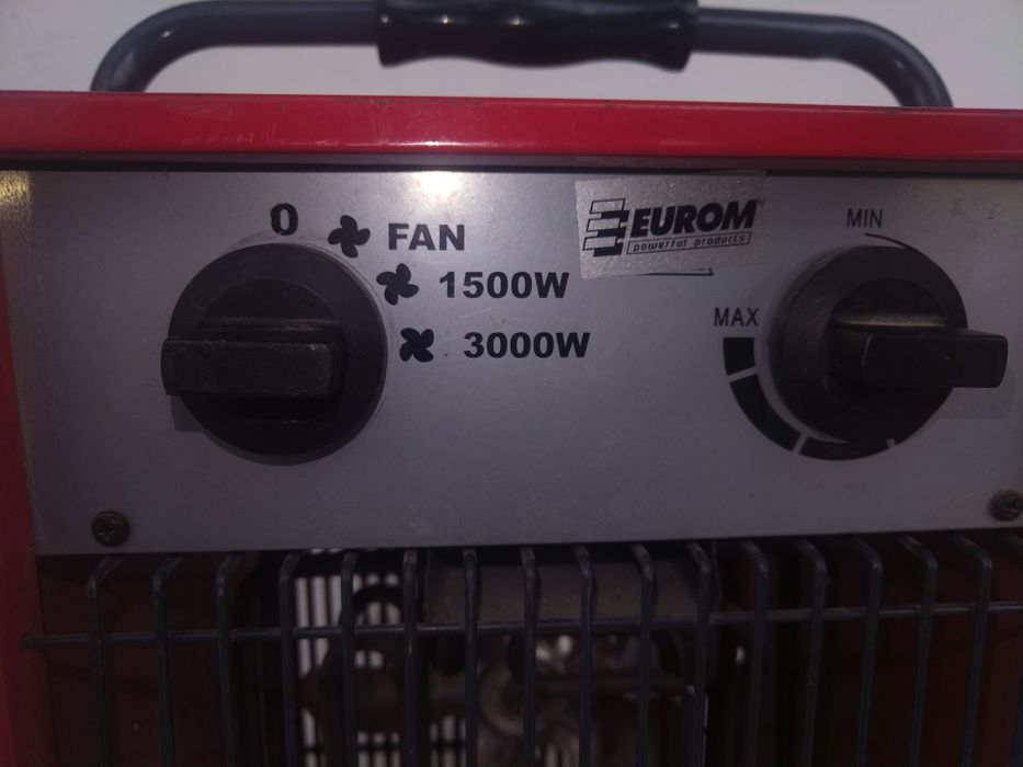 Електрически калорифер EUROM 3000W
Три режима на работа.
Вентилатор, о