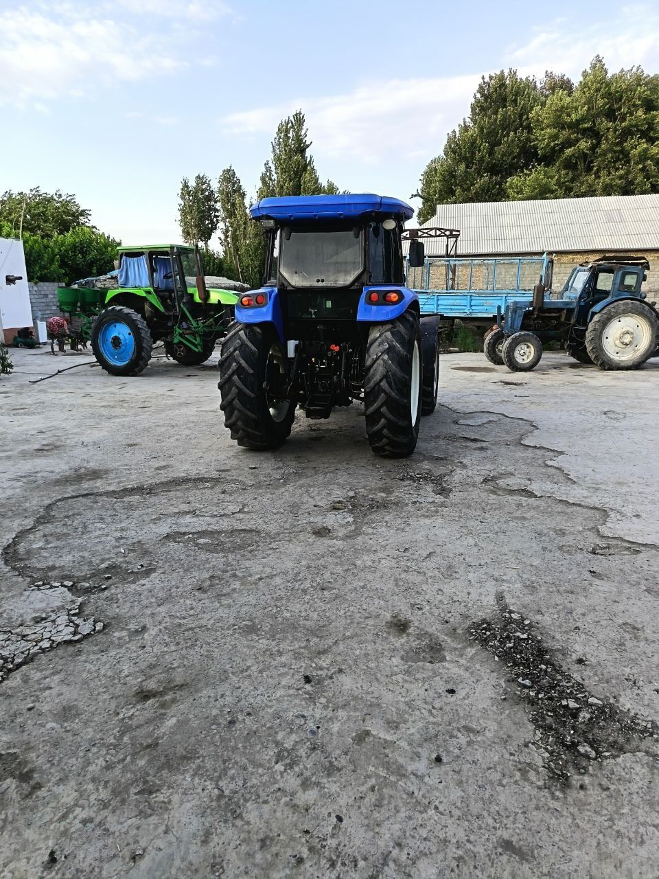 TRAKTOR TD5 sotiladi Traktor sozi dakumenti joyida