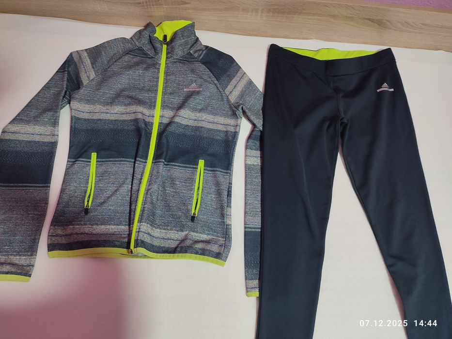 Спортен дамски екип -ватиран Адидас