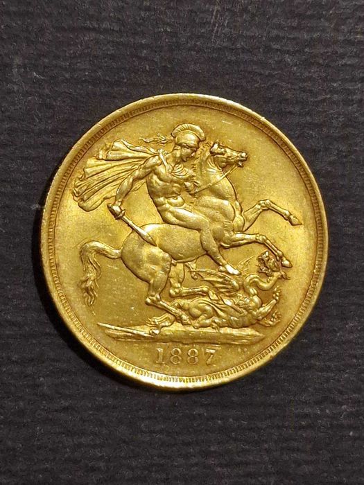 15.98 гр. Златна Монета Двоен Британски Суверен Виктория с Корона 1887