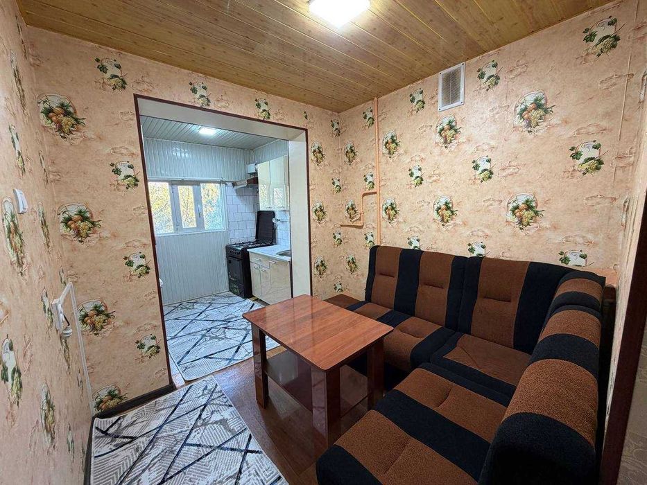 Продаётся 2х комн квартира на 3 этаже Ор-р Гуливер