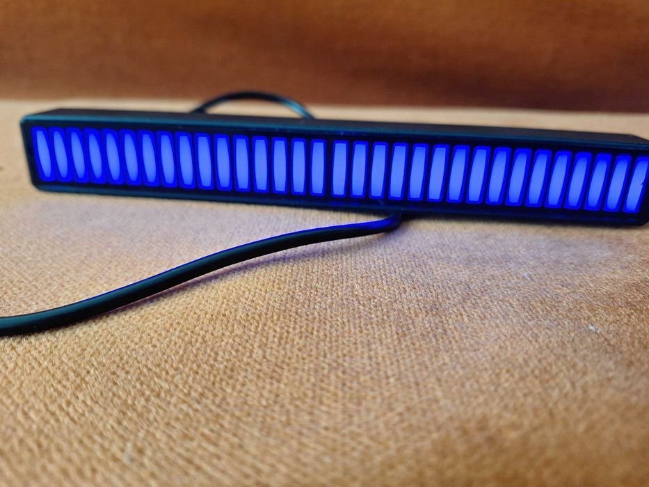 Bara cu 32 leduri, lumina ambientala, USB-C, 18 moduri de iluminare