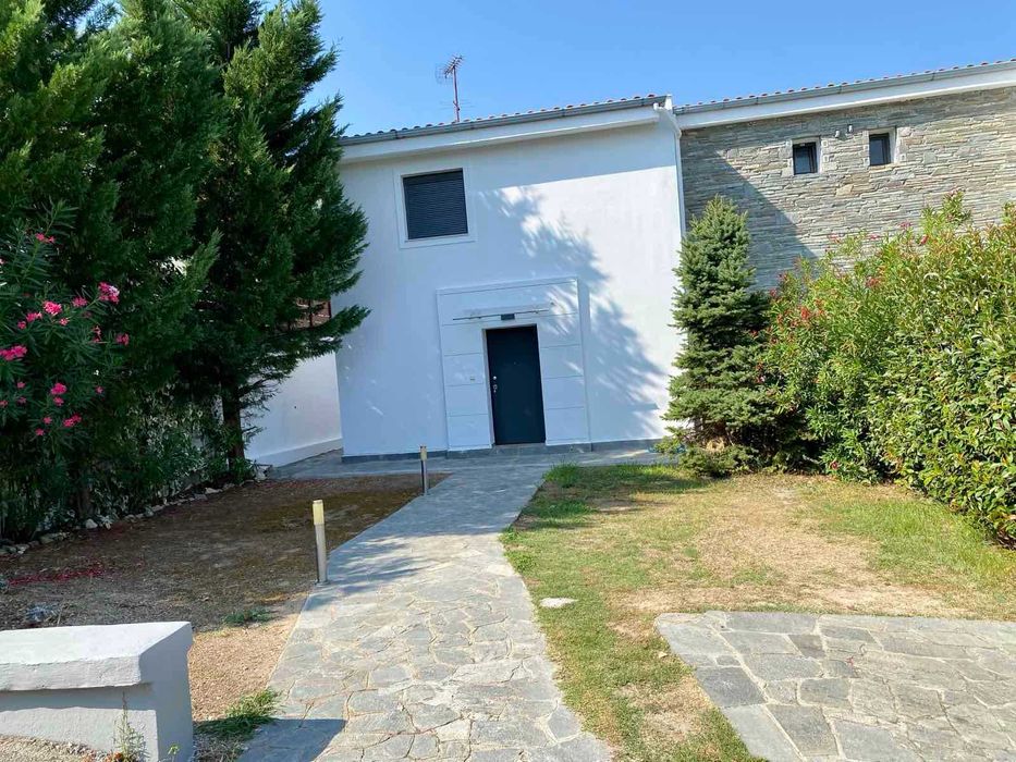 КЪЩА В ГЪРЦИЯ намираща се на  САНИ полуостров ХАЛКИДИКИ