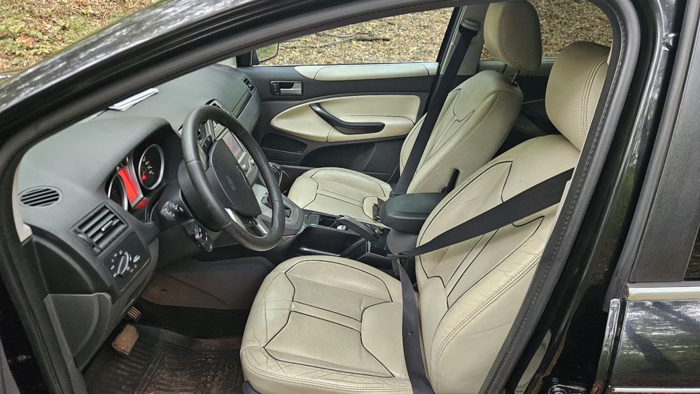 Ford Kuga ,,Titanium”