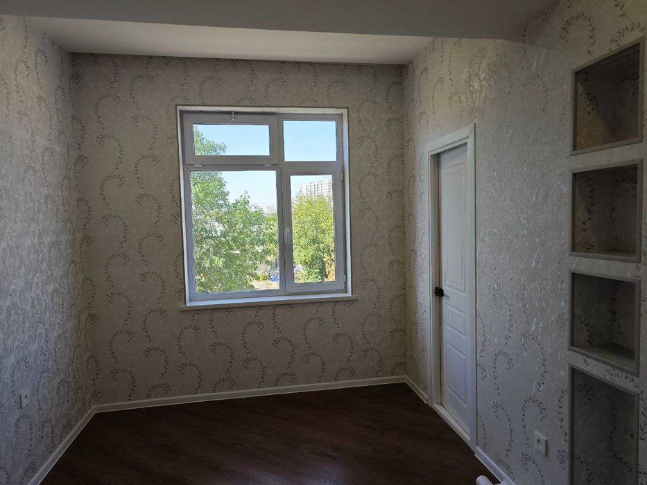 СРОЧНО !! Продается квартира в Яшнабаде 3/3/8 (71 кв/м ) ЖК Azia House