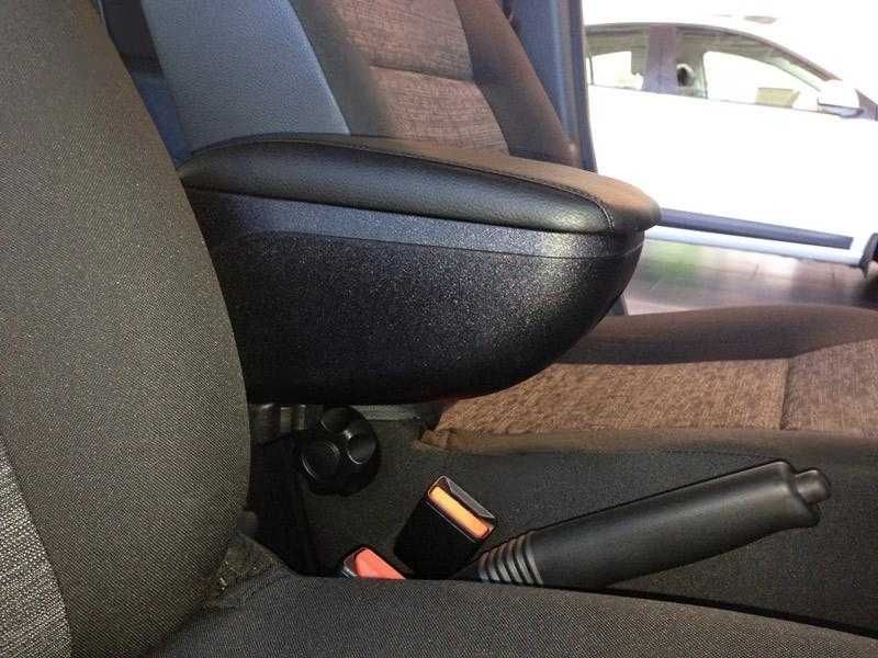 Подлокотник для Renault Duster 2010/2021 (Оригинал)