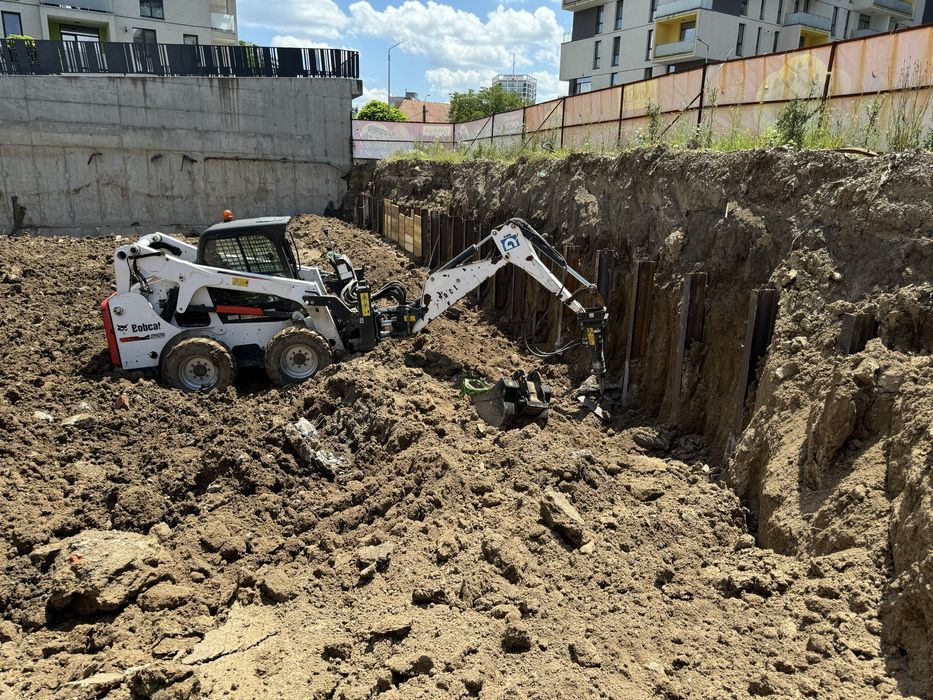 Bobcat de inchiriat