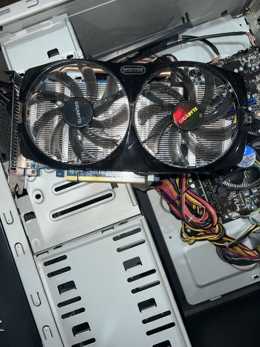 amd radeon HD7850
