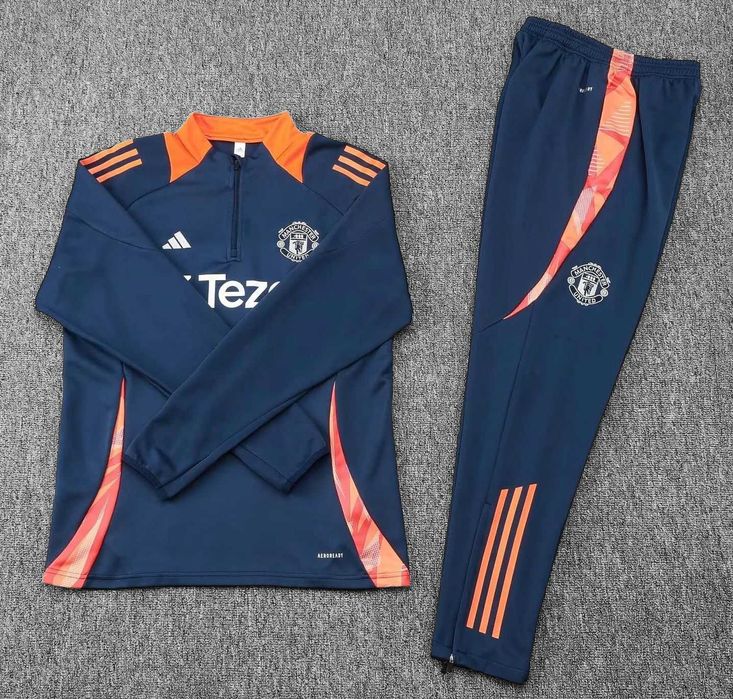 MANCHESTER UNITED / МАНЧЕСТЪР Юнайтед Адидас Adidas спортен екип.