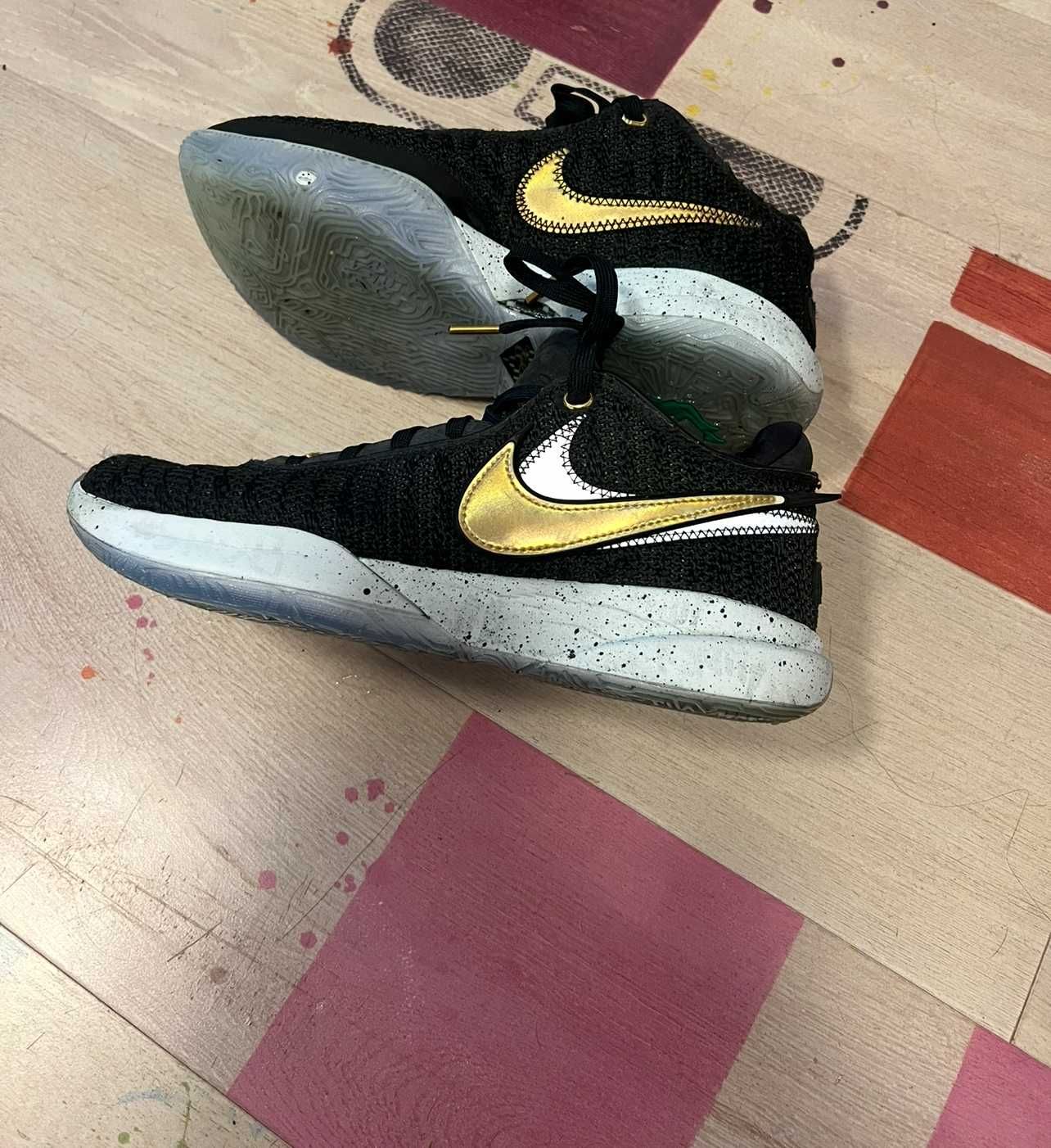 nike lebron маратонки