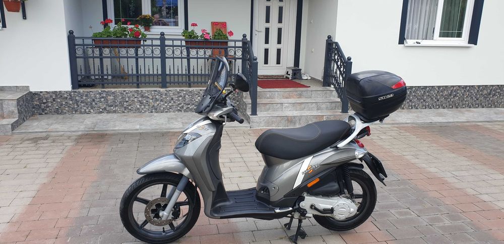 Vand scuter Piaggio Liberty 50 4t
