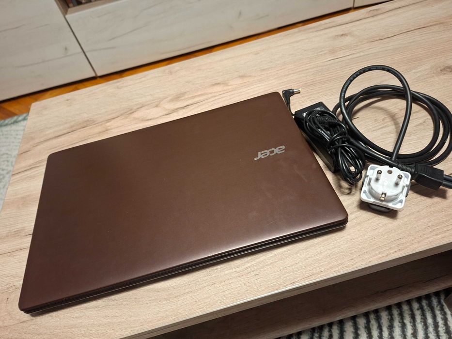 Laptop I3 8GB nVidia GeForce 840M