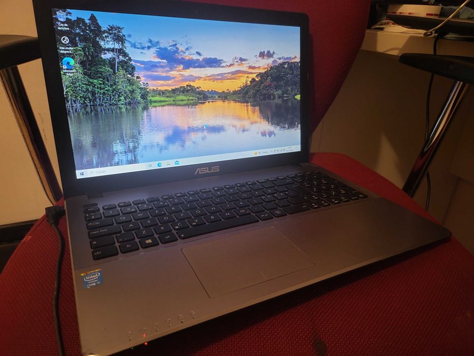 Okazie Laptop Asus i5 cu 12Gb ram , SSHD de 750GB la 550lei Model 2020
