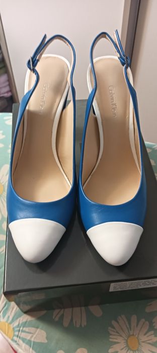 Pantofi Calvin Klein mărimea 36