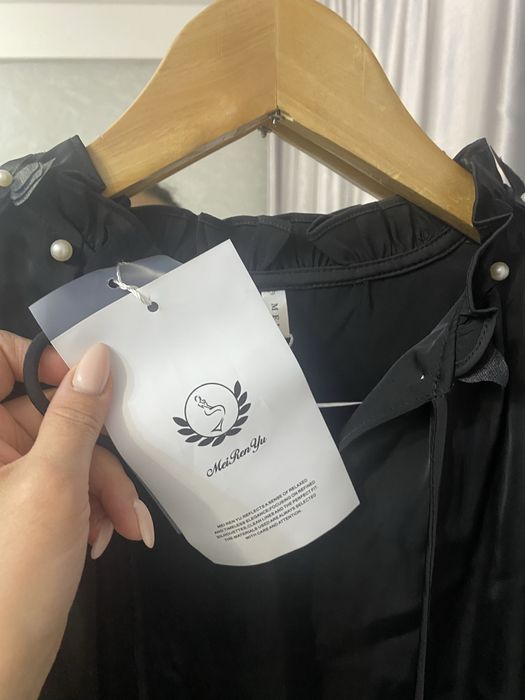 Продам новую блузку