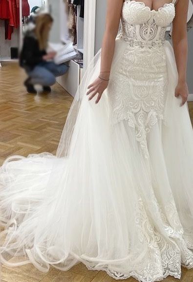 Rochie Mireasa cu trena