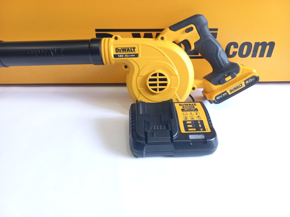 Акумулаторна въздуходувка DeWALT DCV100 с батерия 2Ah и Зарядно