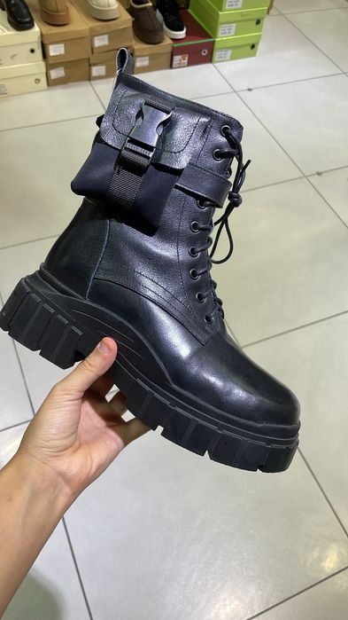 Зимний ботинки 38 размер 1раза насила