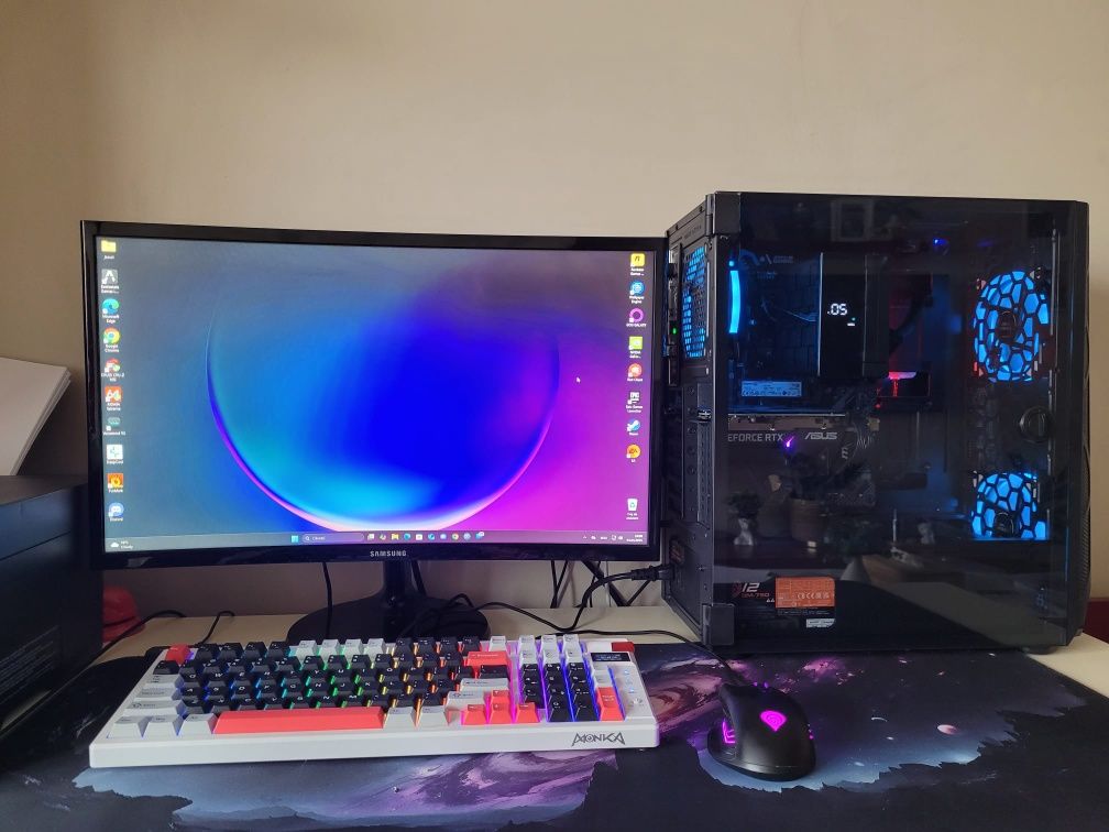 . PC Gaming .Excelent