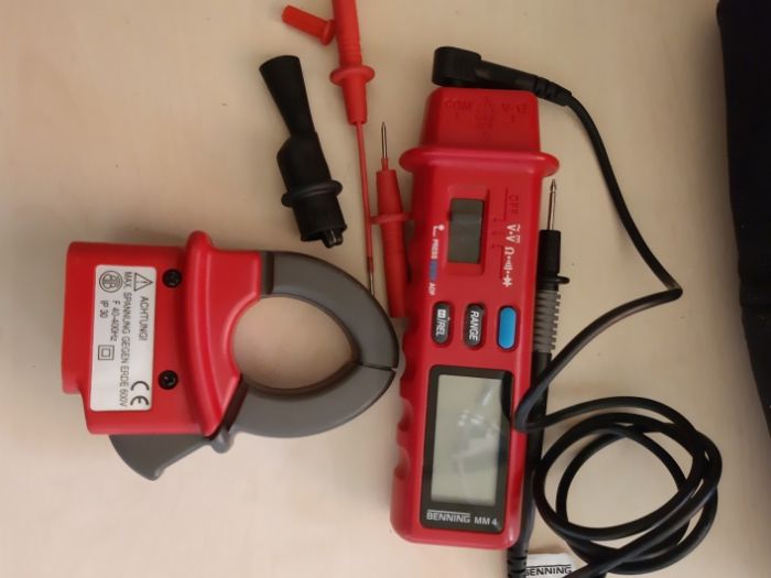 Multimetru digital Benning mm4