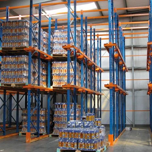 Rafturi metalice drive in pentru paleti