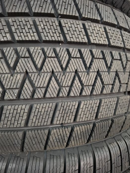 255 50 19 / 285 45 19 set anvelope iarna noi bmw X5 E70 F15 bmw X6 F16