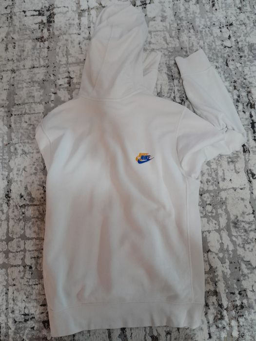Vând hanorac nike