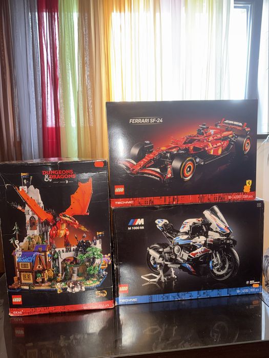 Lego motocicleta bmw M / Fererari sf-24 / Dungeons Dragons