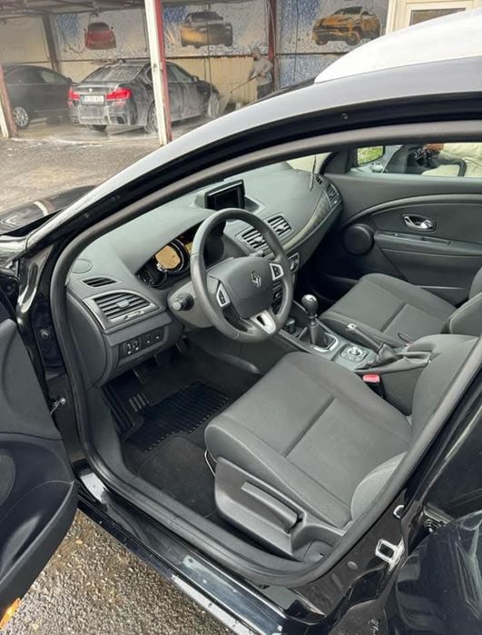 Vand renault megane 1.5 dci 2012