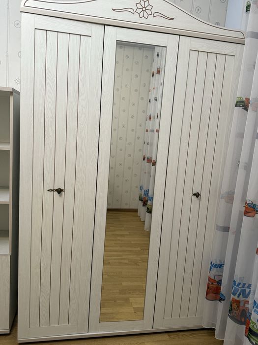 Мебель для детской комнаты.