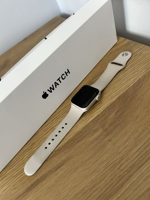Apple Watch SE 2 (2022) Starlight Aluminium 40mm
