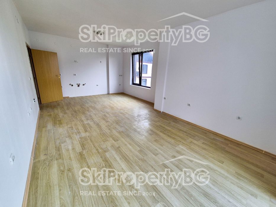 Двустаен апартамент с гледка!