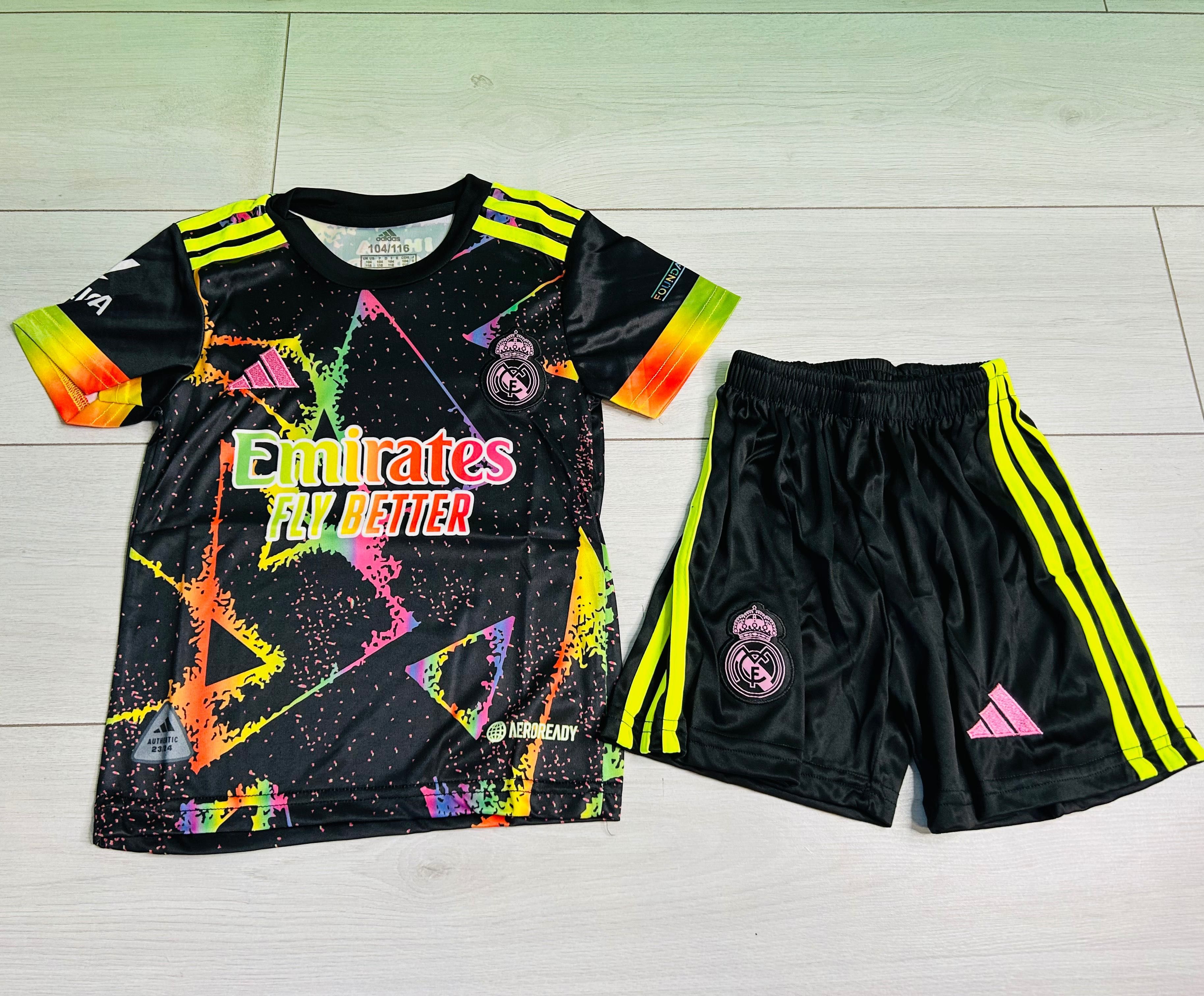 Tricou compleu copii Real Madrid vini Jr 7 multicolors kit 2025