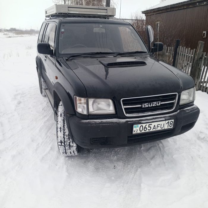 Продам  машину Isuzu