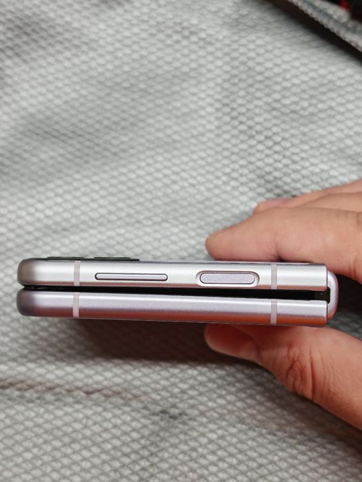 Samsung Galaxy Z Flip 3 256GB