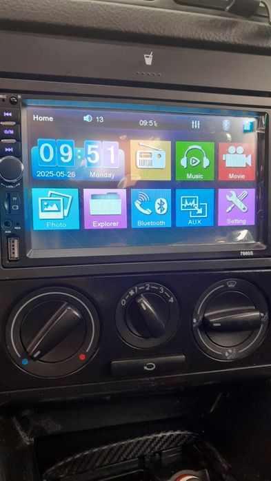 Radio mp5 nou,asigur montaj în CT
