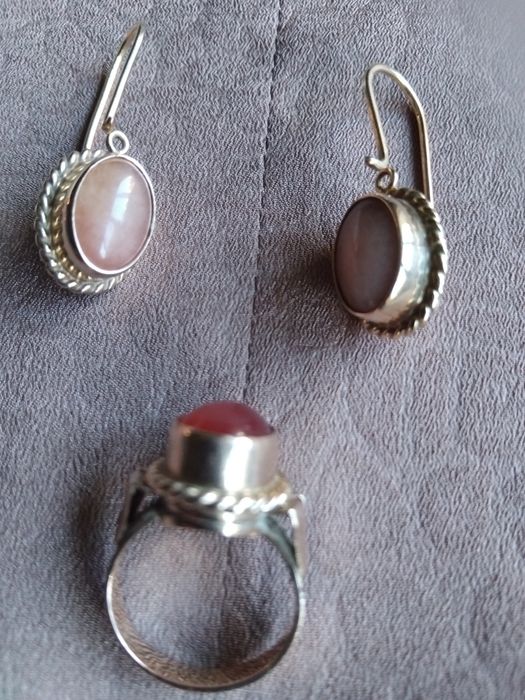 Cercei și inel ,aur și piatra Agate