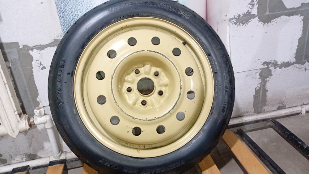 Докатка запаска шины