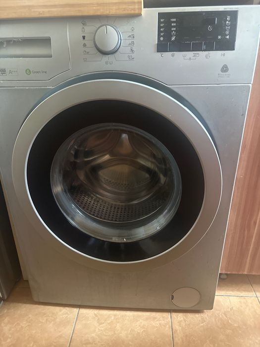 Vand mobilier ieftin in stare buna