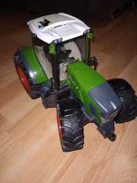 Bruder tractor fendt