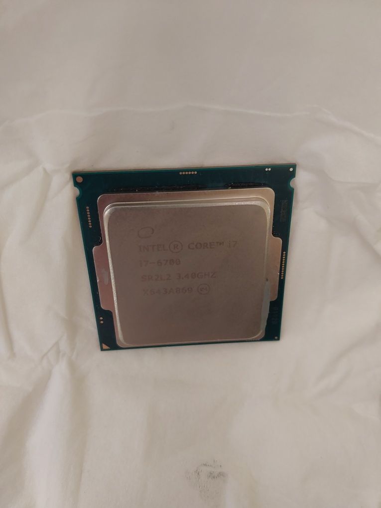 процесор Intel core i7-6700 , Skylake 6-то поколение