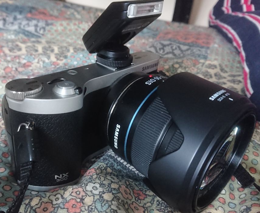 фотоаппарат Samsung NX300