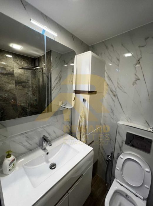 Продава се Тристаен апартамент в София, Младост 1 - 65 кв.м за 3016 €/кв.м - Снимка #8