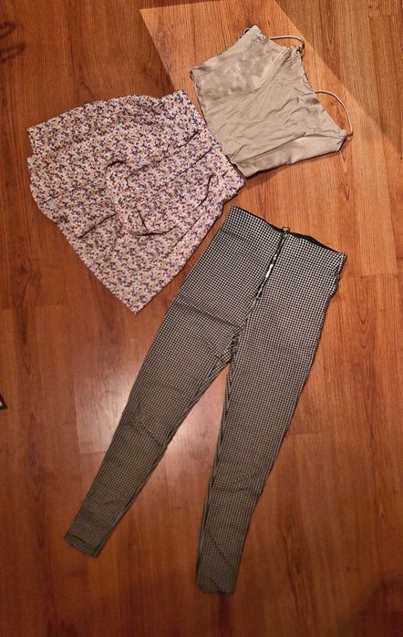 Дрехи XS на ZARA - тренчкот / шлифер, панталони, бюстие